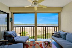 8402 Estero Blvd, Fort Myers Beach, FL 33931, Sold 11/25/20