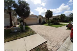 8146 Silver Birch Way, Lehigh Acres, FL 33971, Sold 01/05/21