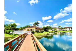 15360 Bellamar Cir, Fort Myers, FL 33908, Sold 10/28/20