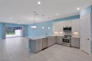1152 S Town and River Dr, Fort Myers, FL 33919, Sold 12/04/20