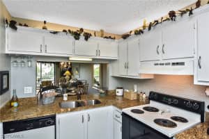 9281 Central Park Dr APT 203, Fort Myers, FL 33919, Sold 10/30/20