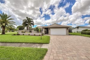 876 Xavier Ave N, Fort Myers, FL 33919, Sold 10/26/20