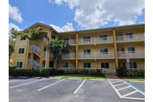 10020 Maddox Ln APT 211, Bonita Springs, FL 34135, Sold 03/12/21