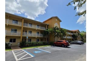 10020 Maddox Ln APT 211, Bonita Springs, FL 34135, Sold 03/12/21
