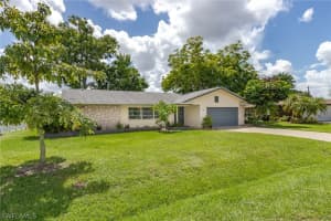 530 Sanford Dr, Fort Myers, FL 33919, Sold 12/16/20