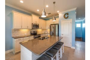 6981 Avalon Cir, Naples, FL 34112, Sold 03/23/21