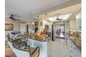 545 Lake Louise Cir, Naples, FL 34110, Sold 12/01/20
