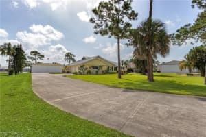 18622 Crosswind Ave, North Fort Myers, FL 33917, Sold 01/12/21
