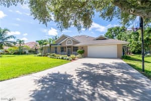 6715 Willow Lake Cir, Fort Myers, FL 33966, Sold 11/20/20