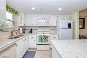 Davis Woods Condominiums, 16881 Davis Rd APT 113, Fort Myers, FL 33908, Sold 10/30/20
