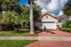 277 Sabal Lake Dr, Naples, FL 34104, Sold 10/19/20