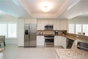 13105 Vanderbilt Dr UNIT 306, Naples, FL 34110, Sold 05/13/21