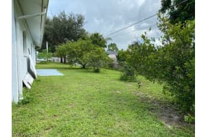 20781 Coconut Dr, Estero, FL 33928, Sold 10/09/20