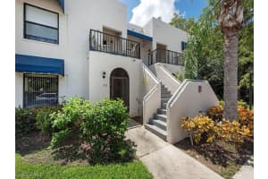 3313 Europa Dr, Naples, FL 34105, Sold 11/30/20