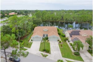 5209 Whitten Dr, Naples, FL 34104, Sold 10/21/20