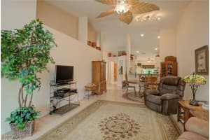 5209 Whitten Dr, Naples, FL 34104, Sold 10/21/20