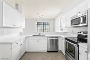 7596 Bristol Cir, Naples, FL 34120, Sold 11/30/20