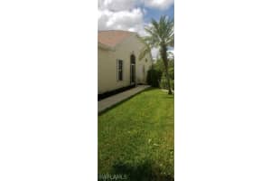 5217 Whitten Dr #60, Naples, FL 34104, Sold 11/30/20