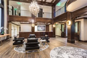 221 9th St S #323, Naples, FL 34102, Sold 10/07/20
