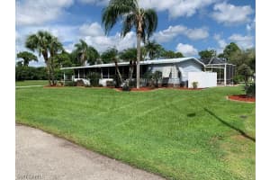 19400 Moccasin Ln, North Fort Myers, FL 33903, Sold 11/23/20