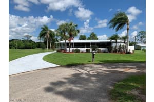 19400 Moccasin Ln, North Fort Myers, FL 33903, Sold 11/23/20