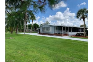 19400 Moccasin Ln, North Fort Myers, FL 33903, Sold 11/23/20