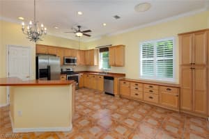 9771 Las Casas Dr, Fort Myers, FL 33919, Sold 02/09/21