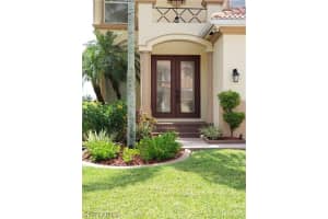 8305 Sumner Ave, Fort Myers, FL 33908, Sold 03/08/21