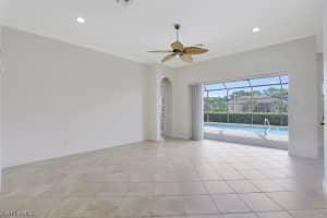 10196 Avonleigh Dr, Bonita Springs, FL 34135, Sold 11/25/20