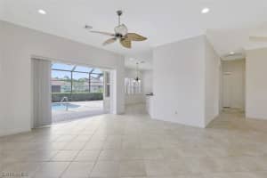 10196 Avonleigh Dr, Bonita Springs, FL 34135, Sold 11/25/20