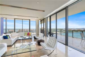 800 South Pointe Dr APT 2004, Miami Beach, FL 33139, Sold 02/02/21