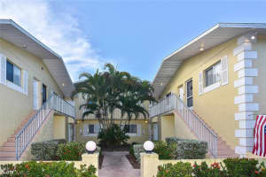 8093 Country Rd UNIT 204, Fort Myers, FL 33919, Sold 11/30/20