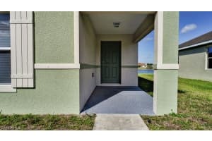 8180 Liriope Loop, Lehigh Acres, FL 33972, Sold 05/25/21
