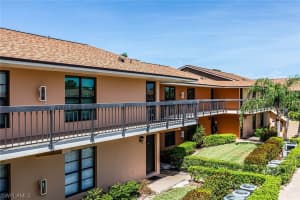 32 Greenbrier St, Marco Island, FL 34145, Sold 11/06/20