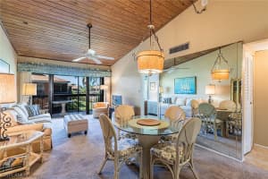 32 Greenbrier St, Marco Island, FL 34145, Sold 11/06/20