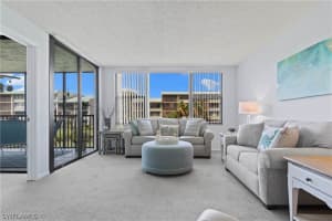 979 E Gulf Dr D462, Sanibel, FL 33957, Sold 12/21/20