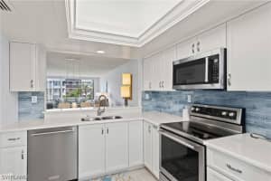 979 E Gulf Dr D462, Sanibel, FL 33957, Sold 12/21/20