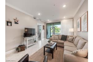 15110 Palmer Lake Cir, Naples, FL 34109, Sold 01/04/21