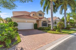 373 Mallory Ct, Naples, FL 34110, Sold 11/25/20