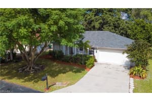 940 Moon Lake Dr, Naples, FL 34104, Sold 01/15/21