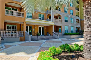 2825 Palm Beach Blvd APT 420, Fort Myers, FL 33916, Sold 11/24/20