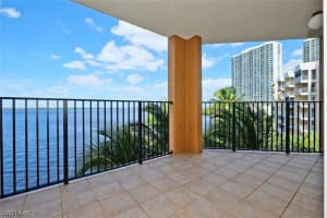 2825 Palm Beach Blvd APT 420, Fort Myers, FL 33916, Sold 11/24/20