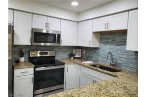 6894 Sandtrap Dr Apt 2, Fort Myers, FL 33919, Sold 03/19/21