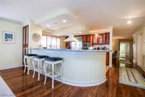 3127 W Gulf Dr UNIT 102, Sanibel, FL 33957, Sold 12/01/20