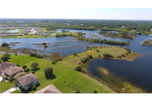 8000 Fountain Mist Blvd, Lehigh Acres, FL 33972, Sold 01/08/21