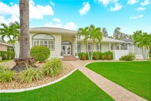 8607 S Lake Cir, Fort Myers, FL 33908, Sold 01/07/21