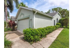 5352 Whitten Dr, Naples, FL 34104, Sold 11/20/20