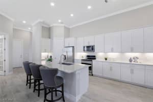7253 Wilton Dr N, Naples, FL 34109, Sold 10/23/20