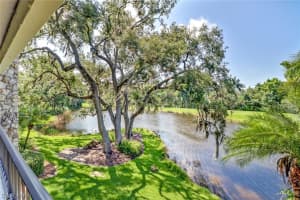 108 Clubhouse Dr, Naples, FL 34105, Sold 05/03/21