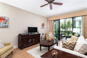 985 Sandpiper St, Naples, FL 34102, Sold 12/18/20